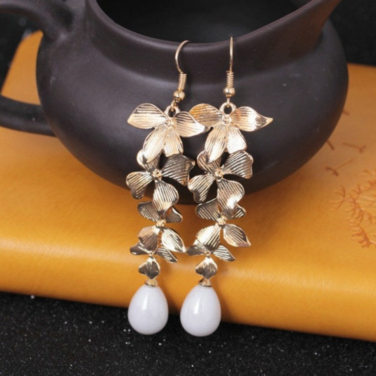 Alloy Flower Earrings Synthetic Pearl Pendant 9K gold-plated Fashion Jewelry