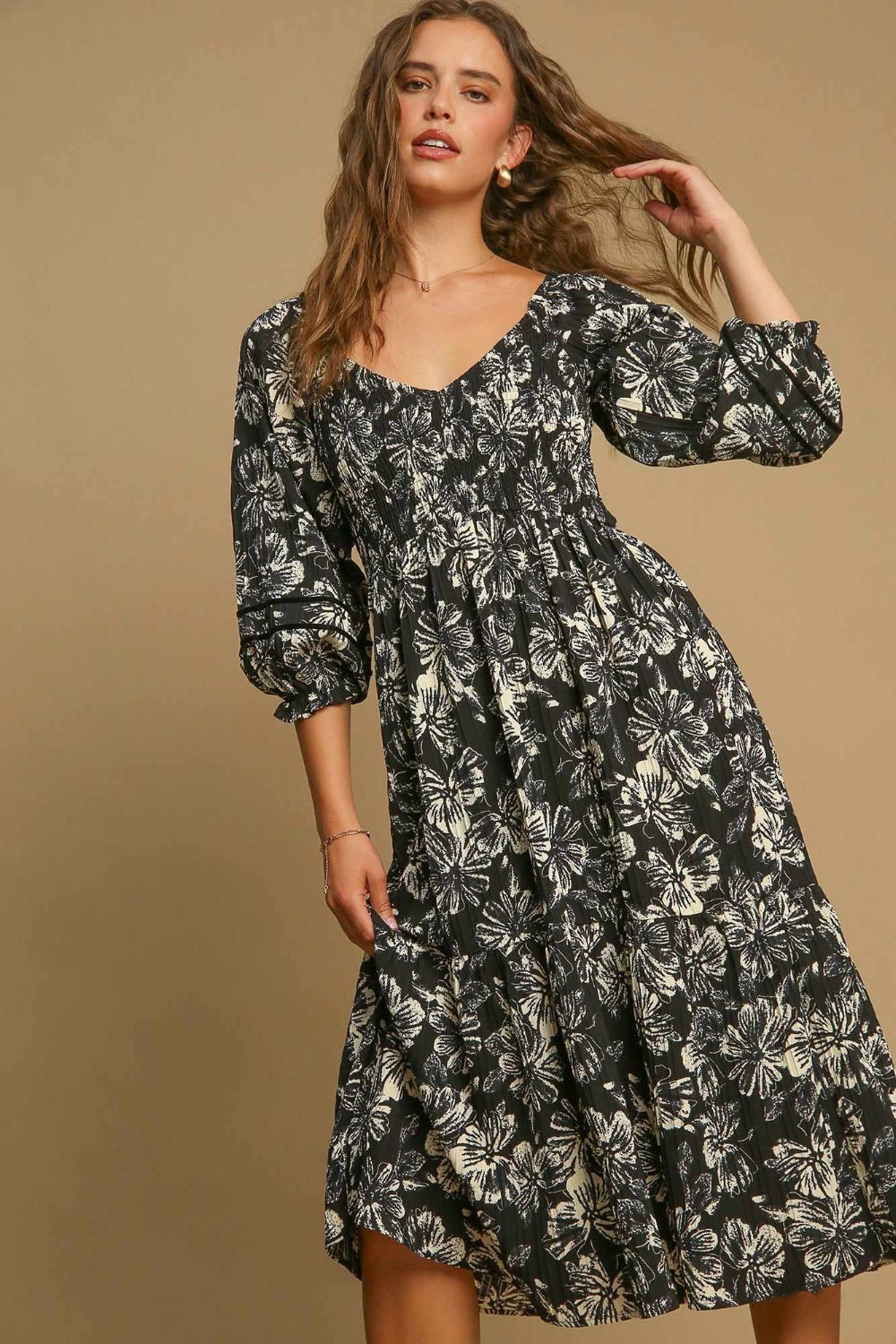 Umgee USA Dress Floral Black Smocked Ruffle V-Neck Knee Length 3/4 Sleeve b515b905-90fb-4f75-9ddf-43b5e0d1af6f-Max Trendsi