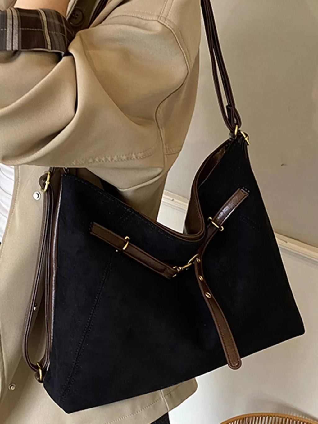 Womens Suede Tote Bag Large Handbag Black One Size b58f0bd9bb3744b8b06daf8a4ed6c0b1-Max-Origin Trendsi