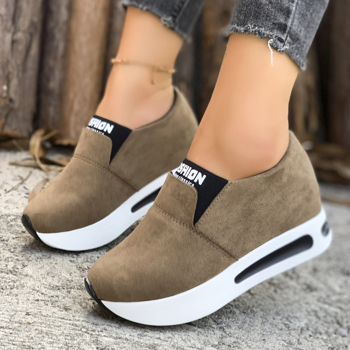 b5a596ca8612411f90e116f13f65f617-Max