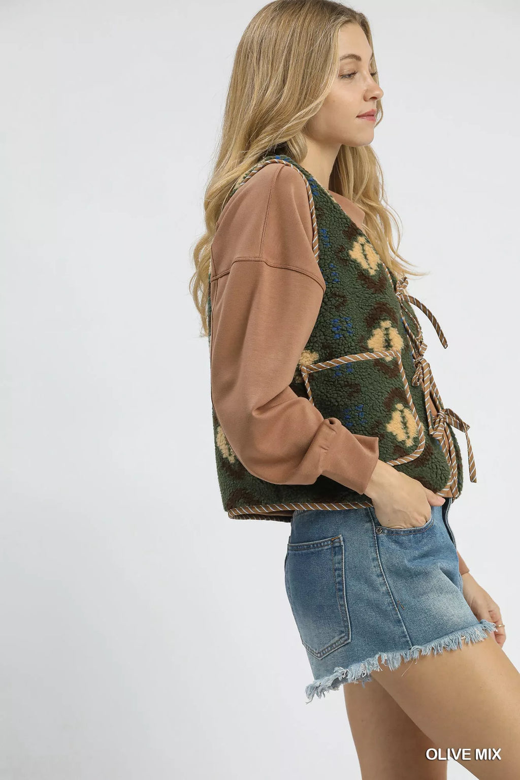 Umgee Womens Vest Olive Mix Patterned Sherpa Tie-Front with Pockets b8da3444-04c9-4a9b-8231-5c8c9bfd3d95-Max-Origin Trendsi