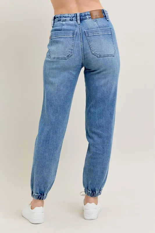 Judy Blue Denim Jogger Pants High Waist Drawstring Medium Wash b8e1ad58506c41f0aa55363bf699788f-Max-Origin Trendsi