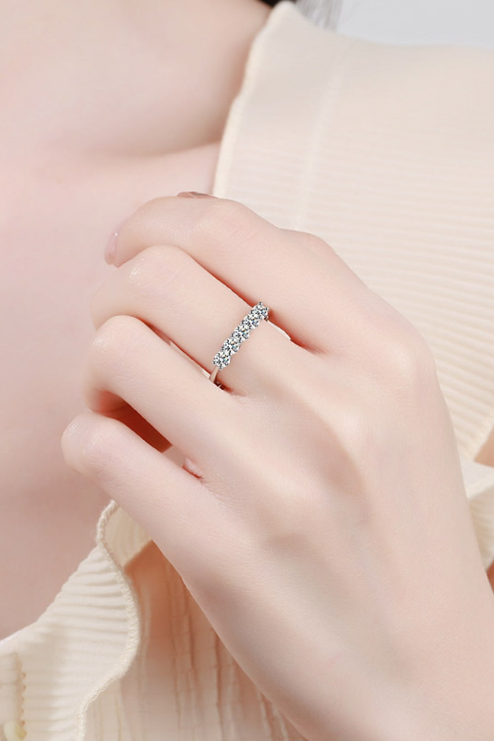 Women Ring Silver Moissanite 5 Stones 925 Sterling Platinum-plated Jewelry b91fe4a1-6ed4-43fd-b547-01bf6a88e822-Max Trendsi