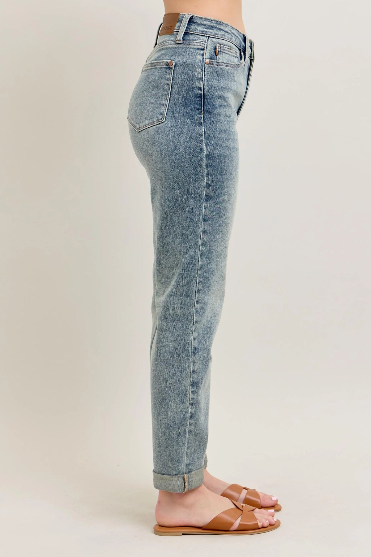 Judy Blue Jeans High Wasited Medium Wash Double Roll Cuff Bf Denim Pants b941469cea9a4ab2a01628a3db11550d-Max-Origin Trendsi