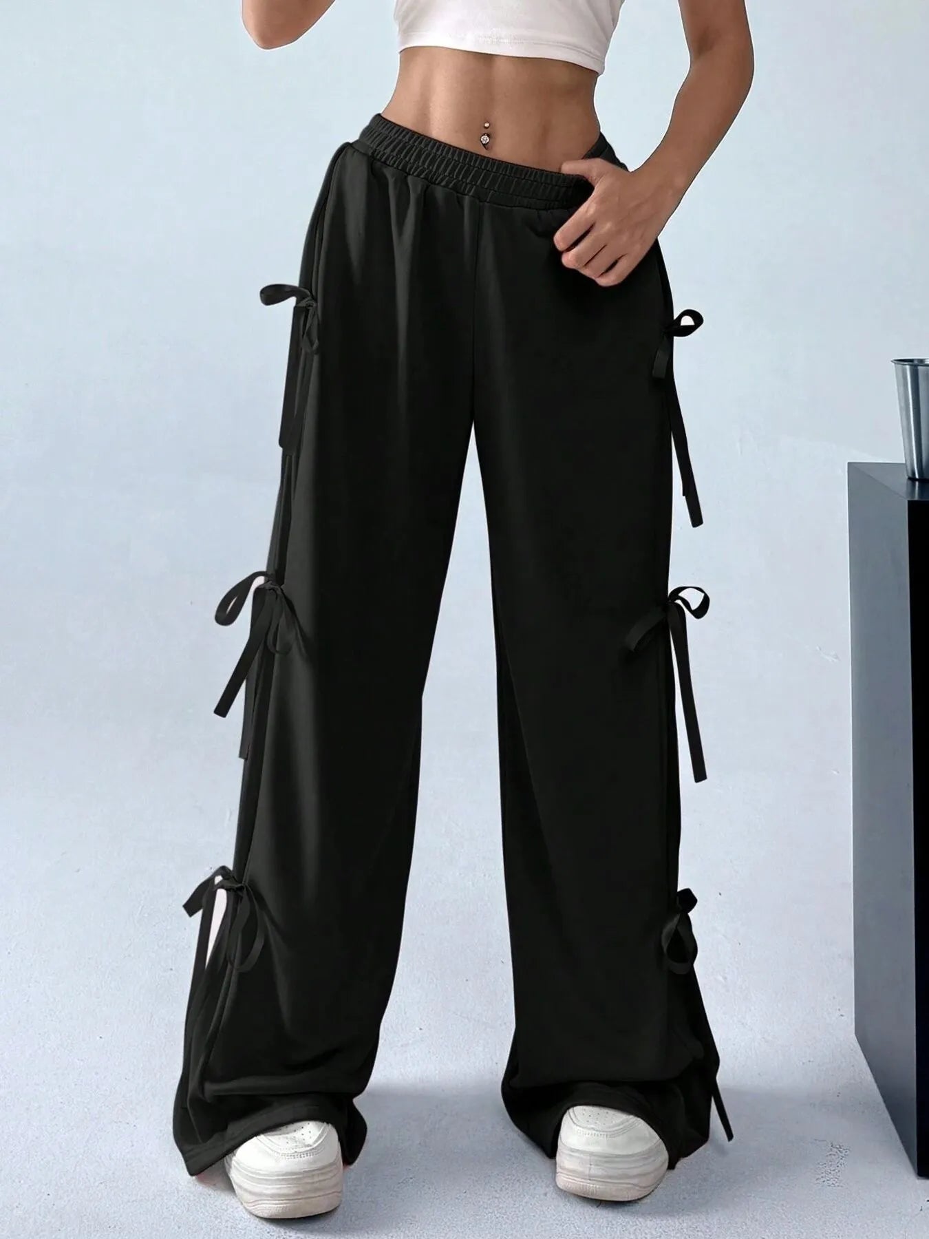 Women's Cargo Pants Black Wide Leg with Side Tie Details Leopard b97d3c53d127418eaa5be861422a5a0b-Max-Origin Trendsi