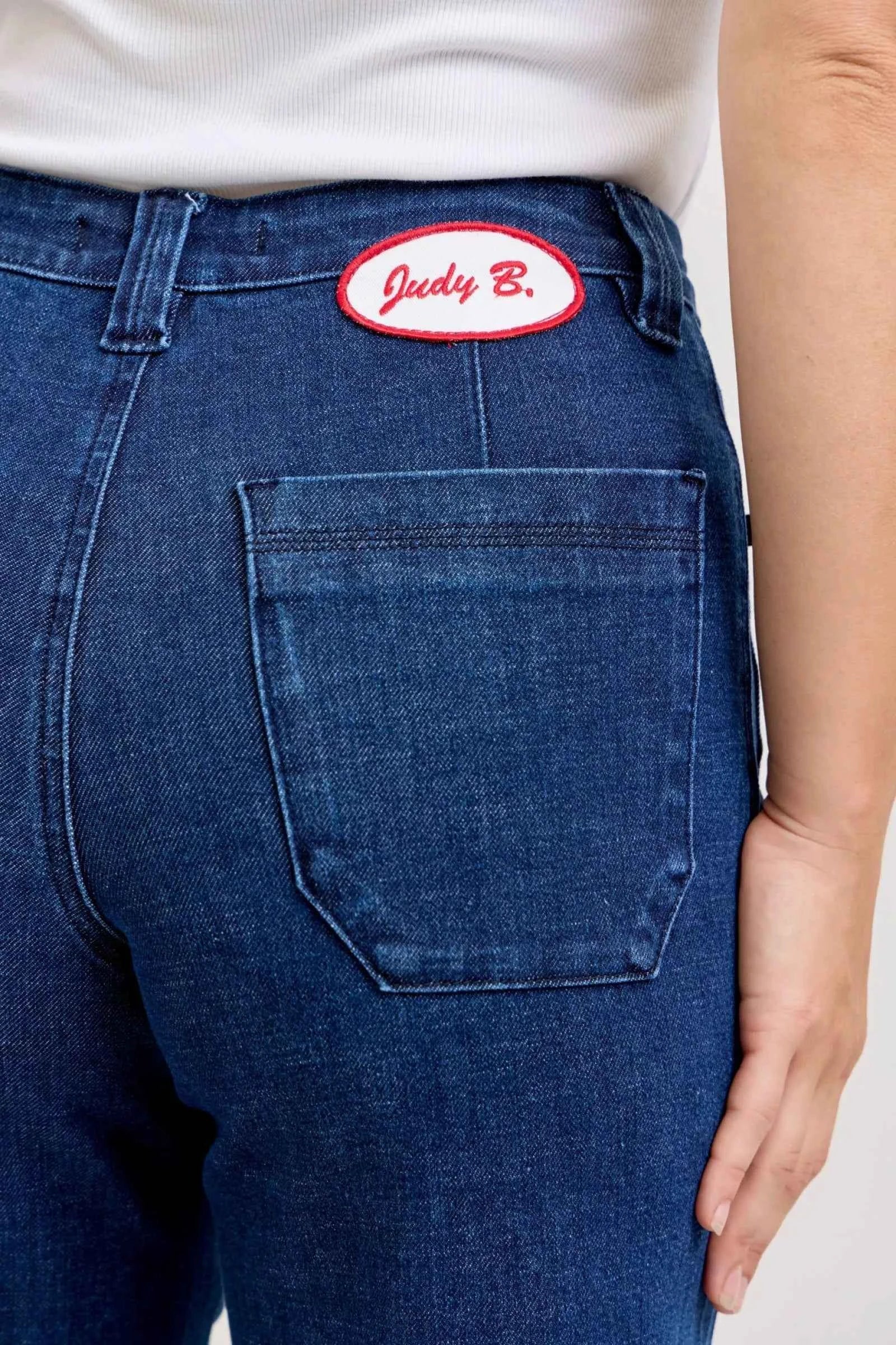 Judy Blue Wide Jeans High-Waisted Retro with Patch Pockets & Twisted Seams ba4109f7-9df3-4e84-8646-b4a445d5644f-Max-Origin Trendsi