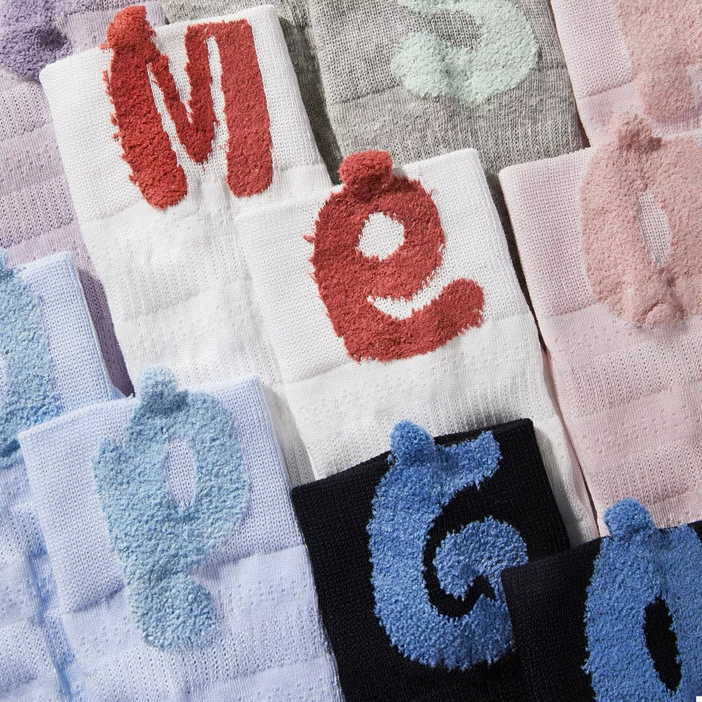 Women Cotton Crew Socks Breathable With Letters bab47ecc-b752-4edb-8ffa-31689dfcb467-Max-Origin Trendsi