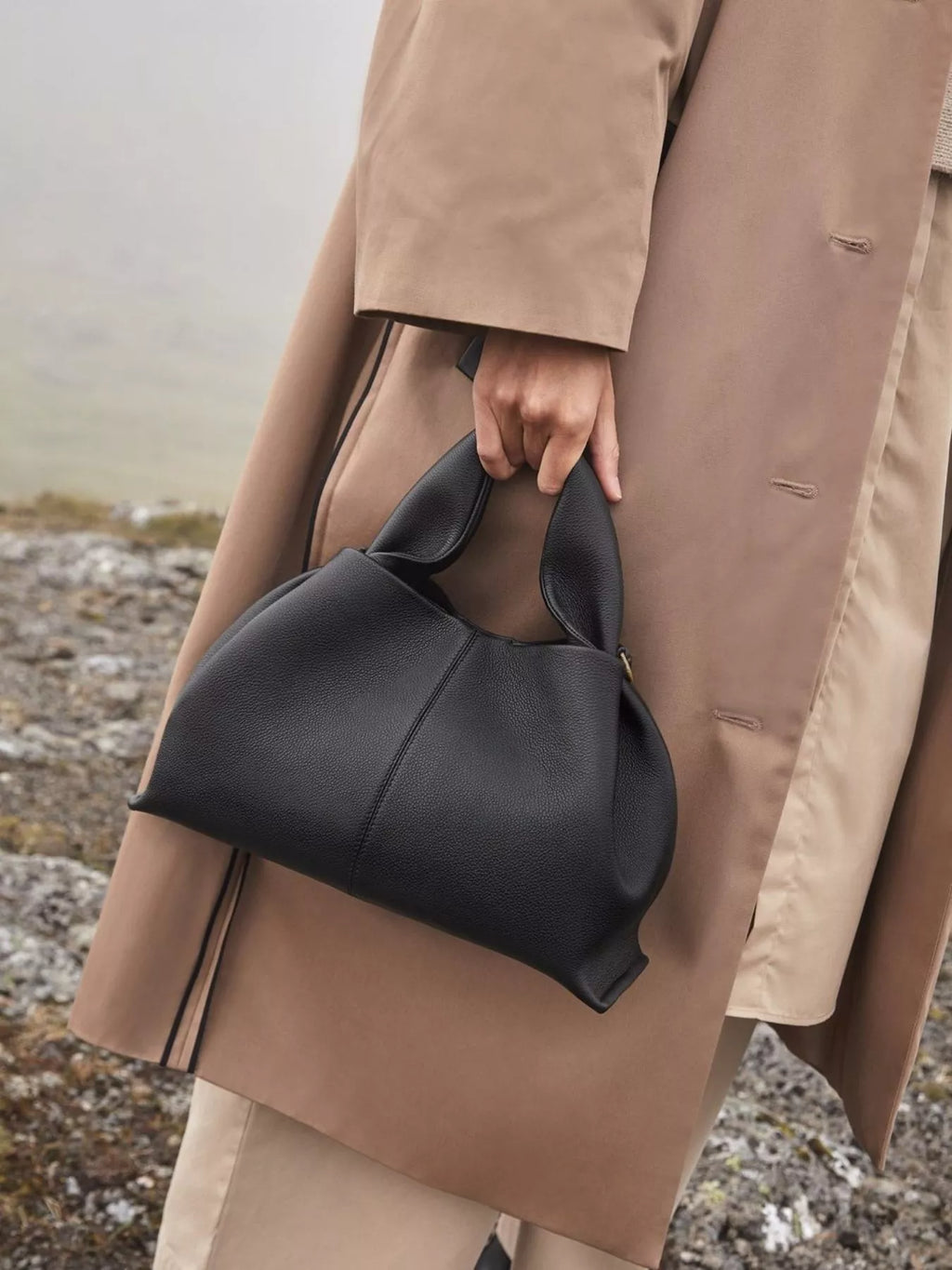 Women's Handbag Black PU Leather Ruched Crossbody Bag bac1ae14-d475-4c33-a69e-4a2a0a6b1c5d-Max-Origin Trendsi