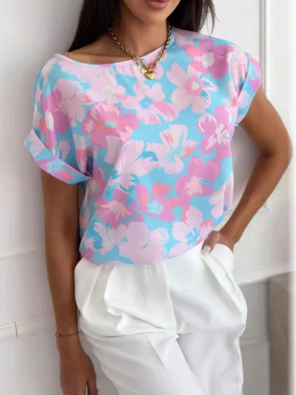 Women's T-Shirt Classic Rolled Tab Sleeve Floral Solid Tops Blue Background Pink Flower bb178f2c-0b9c-45b4-aa84-d38509b73b72-Max-Origin Trendsi