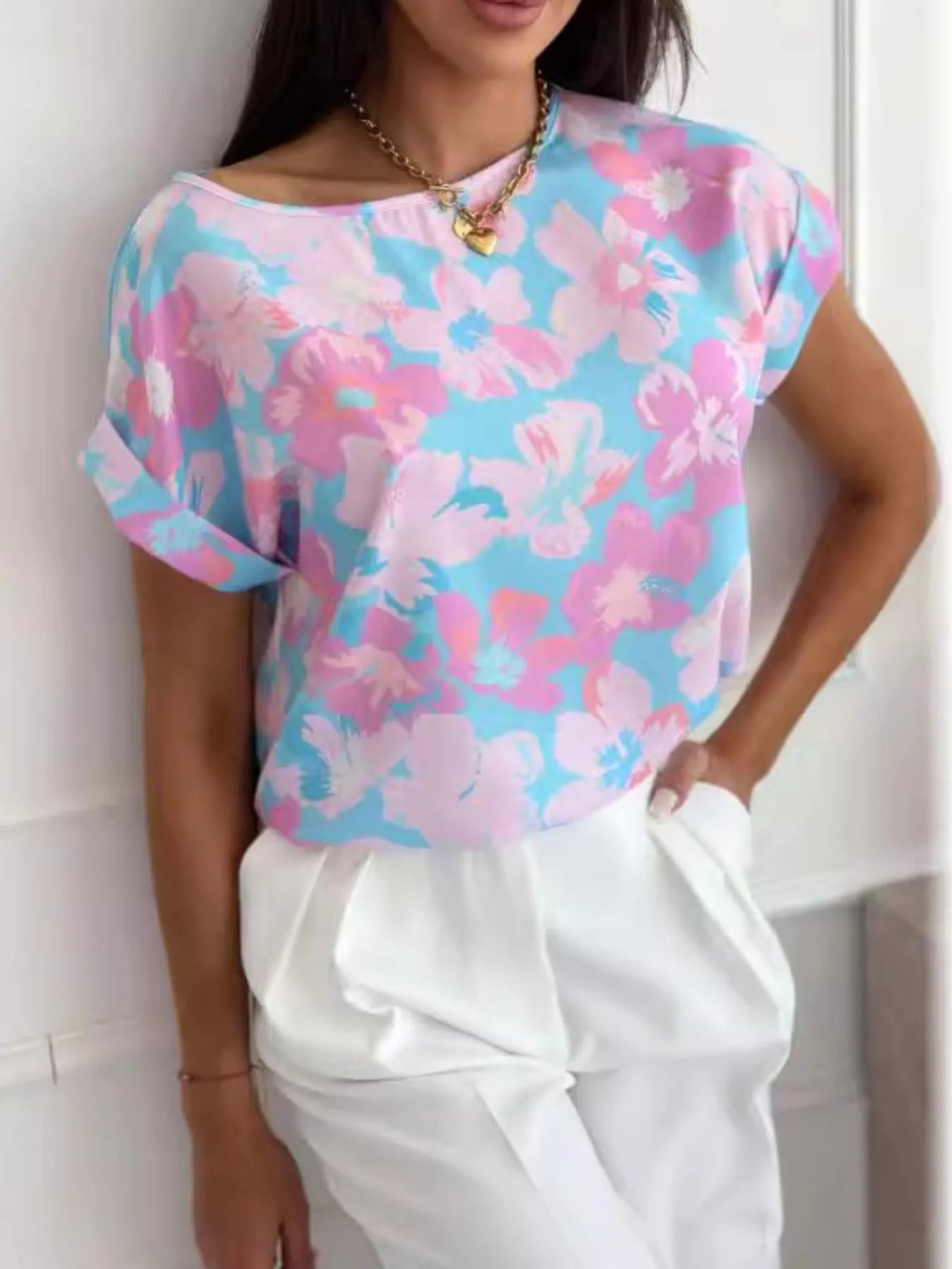 Women's T-Shirt Classic Rolled Tab Sleeve Floral Solid Tops Blue Background Pink Flower bb178f2c-0b9c-45b4-aa84-d38509b73b72-Max-Origin Trendsi