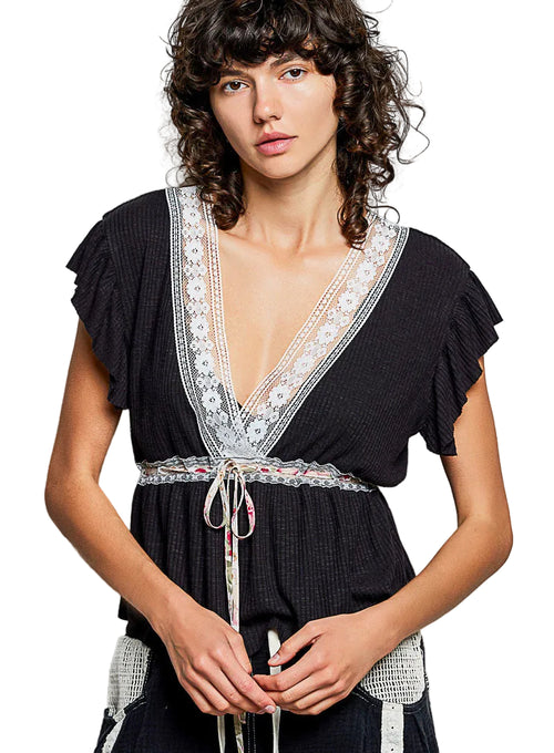 POL Blouse Women's Black Tied Ruffled V-Neck Short Sleeve with Lace Detail