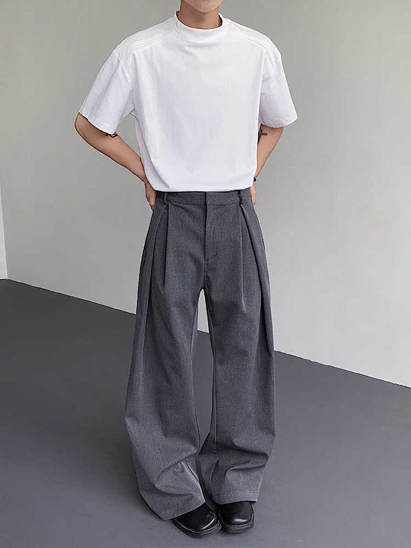 bb887e0aee944a95837a631dbbc75e48-Max