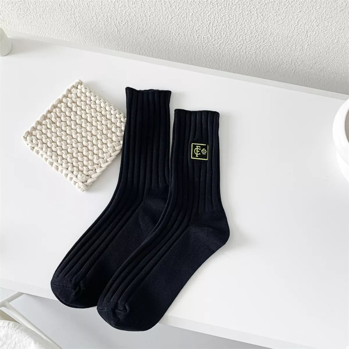 Women's Crew Socks Breathable Ribbed Knit Black One Size bb91440b-6ee5-4a36-83d6-73240e267368-Max-Origin Trendsi
