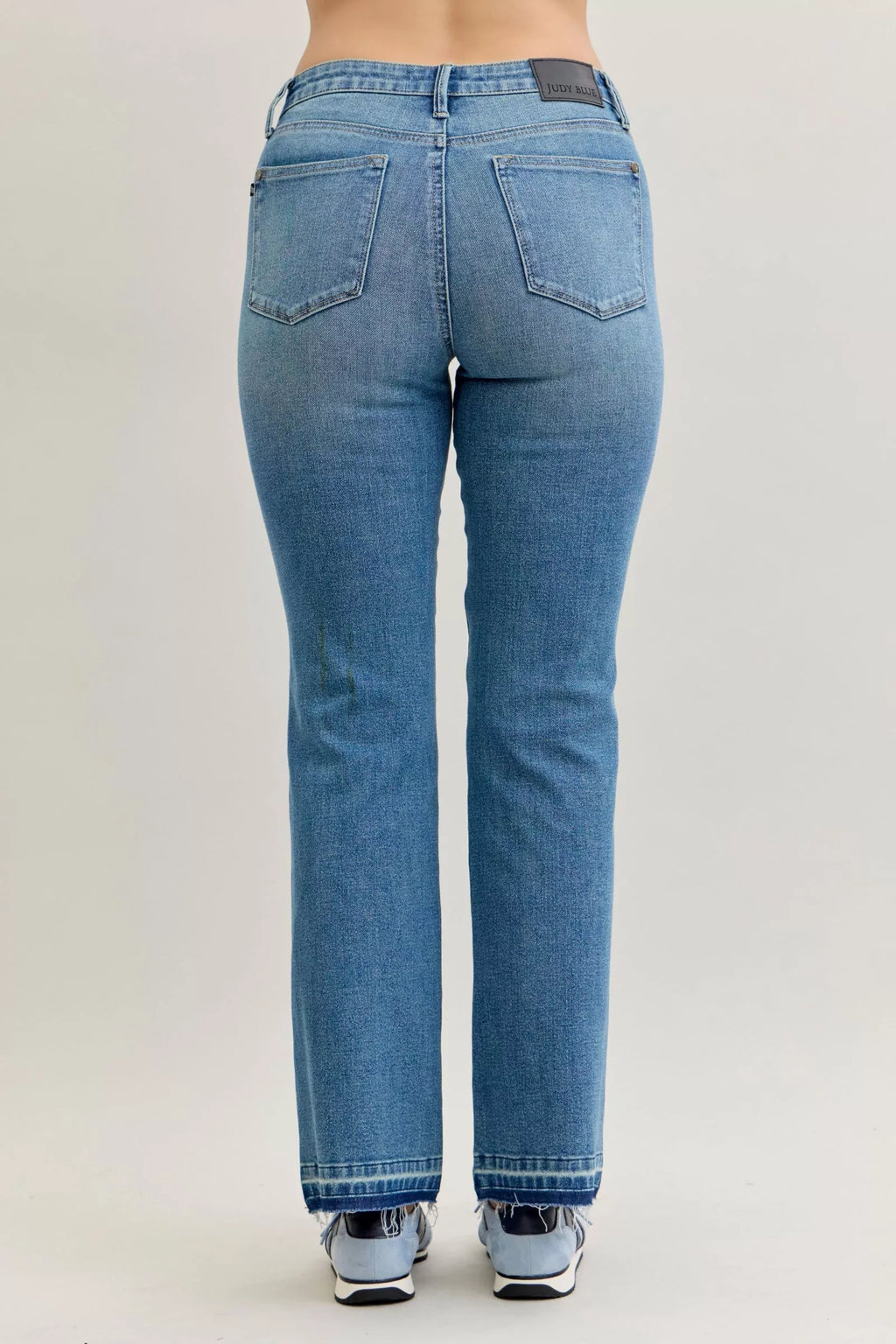 Judy Blue Jeans Mid Rise Slim Bootcut Tummy Control Release Hem Plus Sizes bbc920aa-794f-4a9d-a93a-36226ca9cdf2-Max-Origin Trendsi
