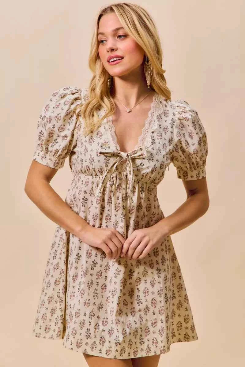 SO ME Floral Print Lace Trim Short Sleeves Mini Dress