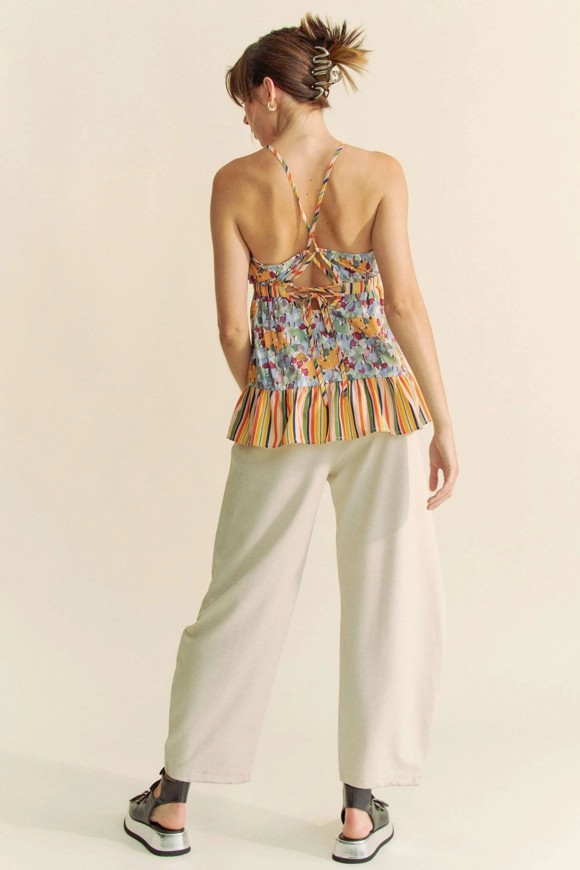 Davi & Dani Women's Tank Top Floral Smocked Sleeveless Ruffle Back Tied beac7b9fac1f498d97f5e4e7dbefbecb-Max-Origin Trendsi