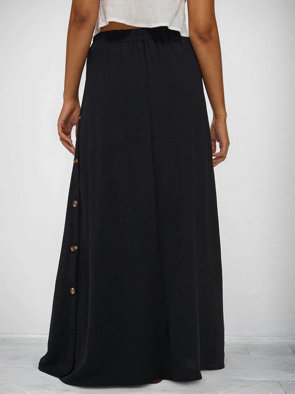 Black Maxi Skirt Side Buttoned High Waist Oversized with Pockets c04a86fd14ef45fa88510a090be51298-Max-Origin Trendsi