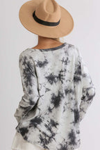 Umgee T-shirt Tie Dye Dark Gray Round Neck Ribbed Button Front Top c0ab494d-77b8-403b-bb49-cc7ba787cc18-Max Trendsi