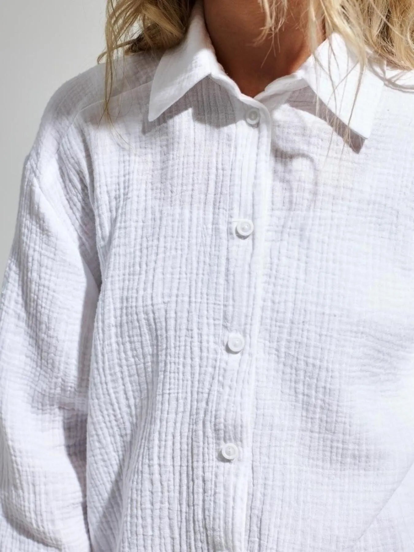 Women's Shirt Texture Oversized Button Up Long Sleeve Top c21c1b9c-955f-4714-8e04-92e1b6391221-Max-Origin Trendsi