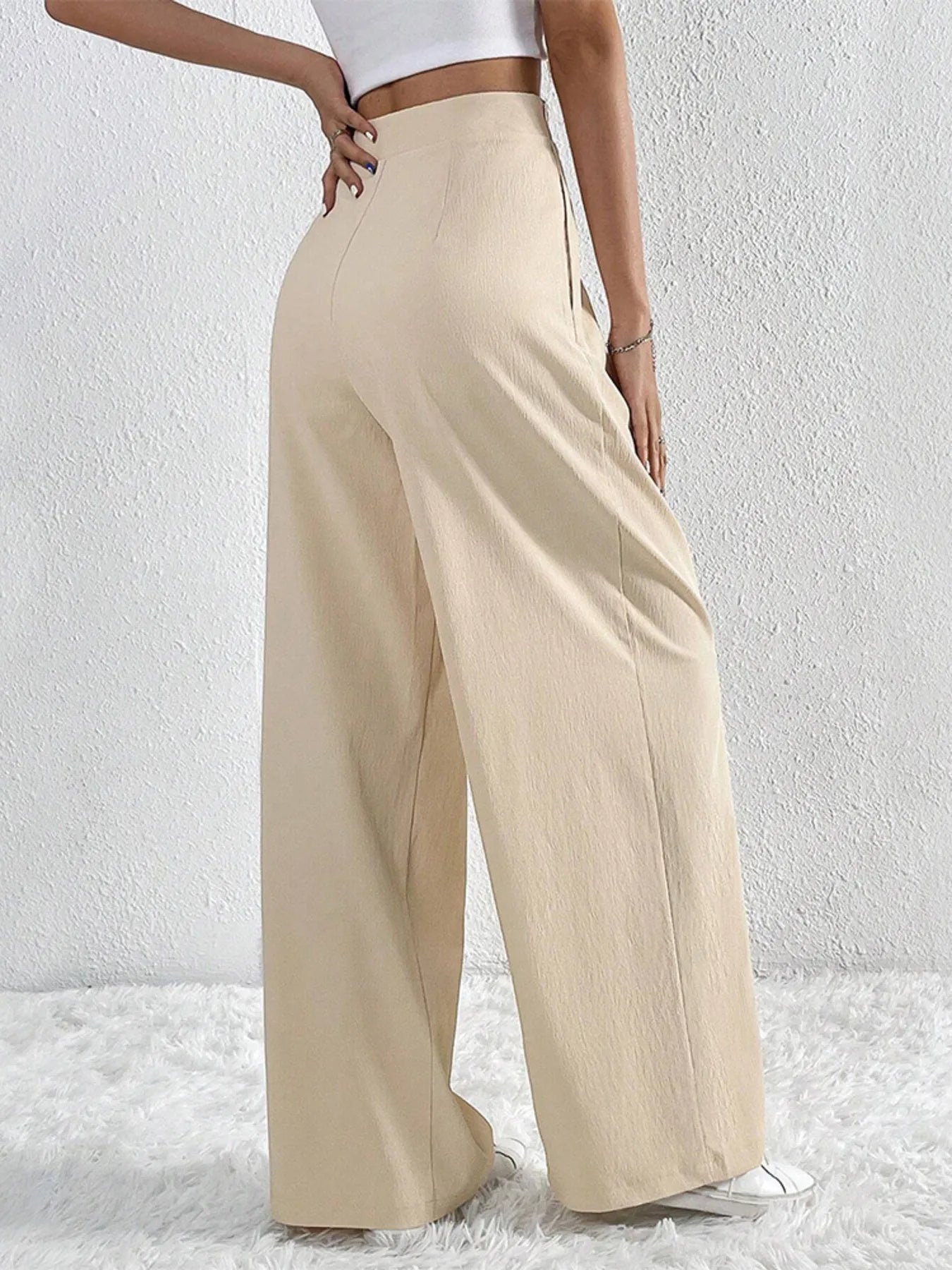 Women's Pants V-Waisted Ruched Front Wide Leg Trousers Pocketed c2d5dd947c37498d851b189943163044-Max-Origin Trendsi