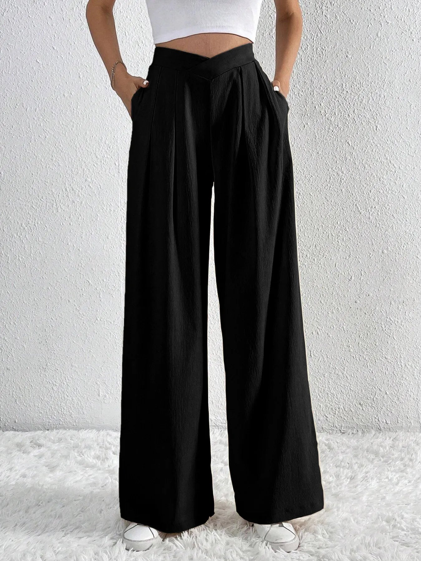Women's Pants V-Waisted Ruched Front Wide Leg Trousers Pocketed c43014358ab74a4d8c76ac3c20fe1539-Max-Origin Trendsi