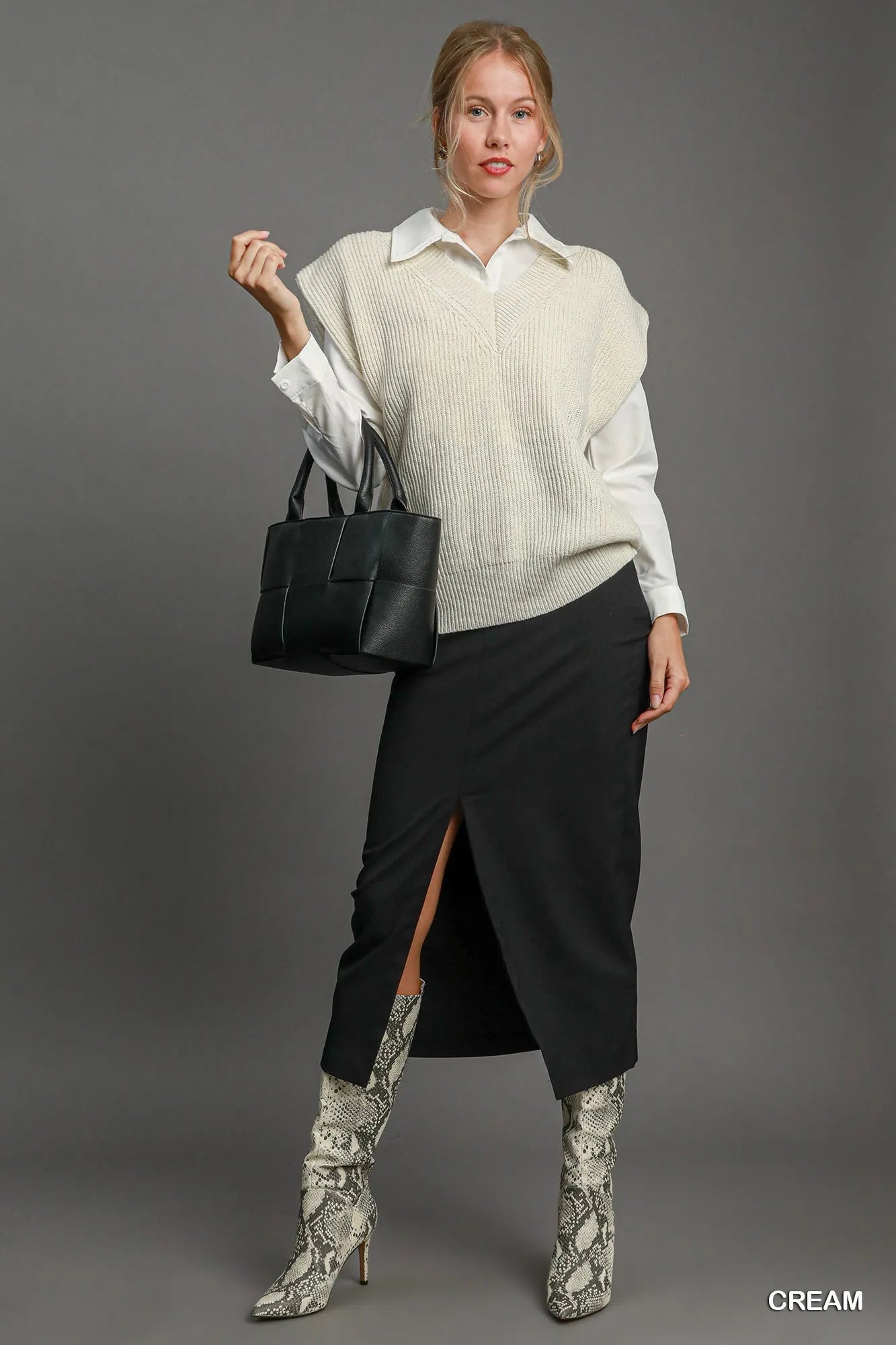 Umgee Sweater Vest Oversized Cream V Neck Ribbed Short Sleeve Basic Style c47cbaa1-e4d1-4290-9cc2-040385017b56-Max-Origin Trendsi