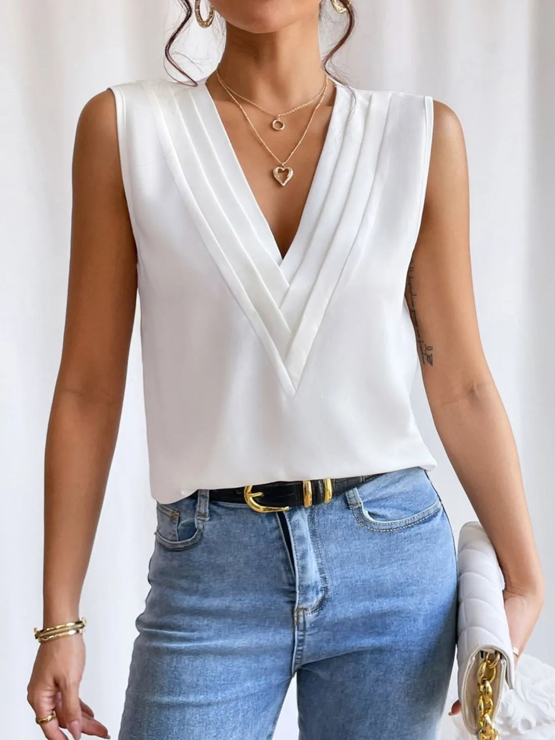 Cami Tank Top Women's V-Neck Pleated Sleeveless Elegant Blouse White c4ce701a-28a9-4182-9a8f-79ebce797161-Max-Origin Trendsi