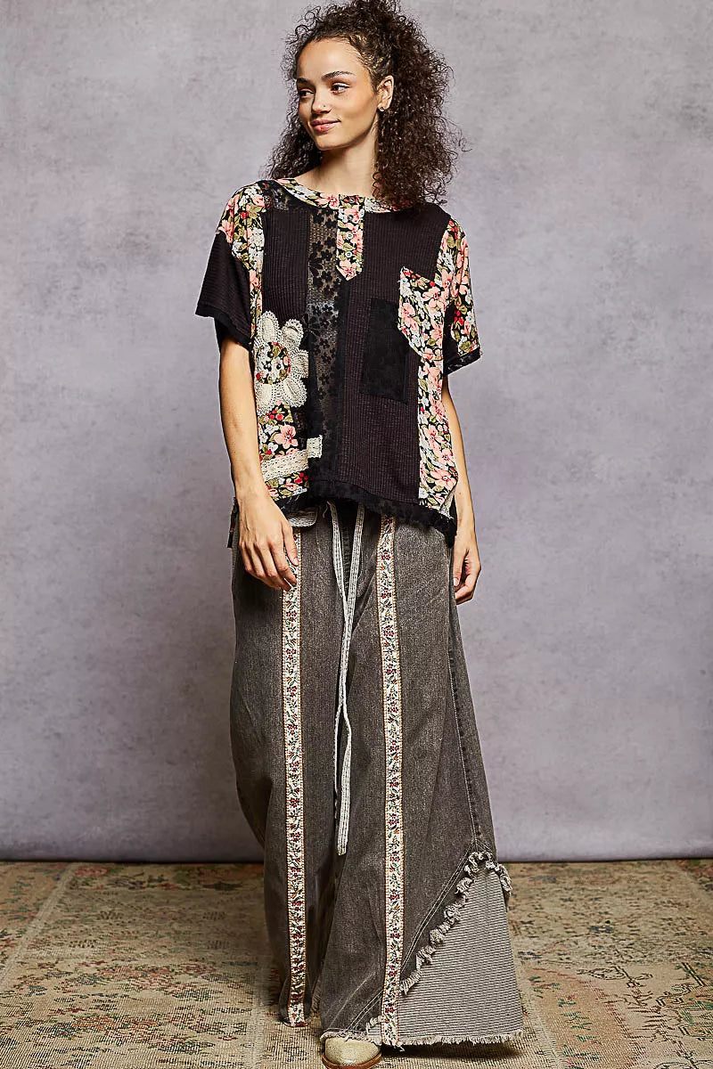 POL Womens T-shirt Black Floral Lace Short Sleeve Top with Patch Detail c5080c1e-311e-456c-9652-78f085514d54-Max-Origin Trendsi