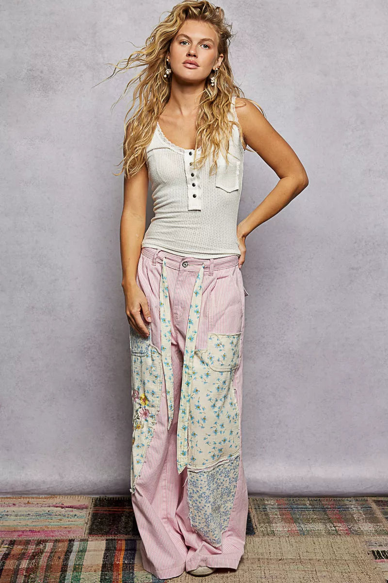 POL Tank Top Off White Lace Trim with Front Button Closure and Pocket c6655c0c-4980-43ef-ae8a-920ed284a59a-Max-Origin Trendsi