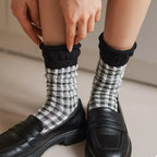 Women's Crew Socks Cotton Two-Tone Knit c6b38a46-13fe-4f22-8d6a-497469aef2fa-Max-Origin Trendsi