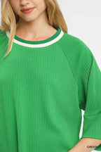 Umgee Ribbed Knit Top with Contrast Trim c6b7a5f1-c752-4b42-bc88-24e7d5e0ad40-Max-Origin Trendsi
