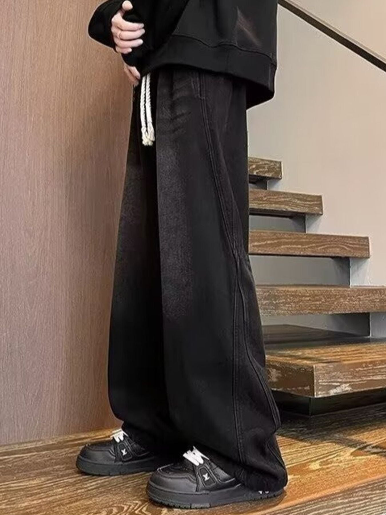 c7376e89-7da9-4075-a2cd-293a628f2889-Max