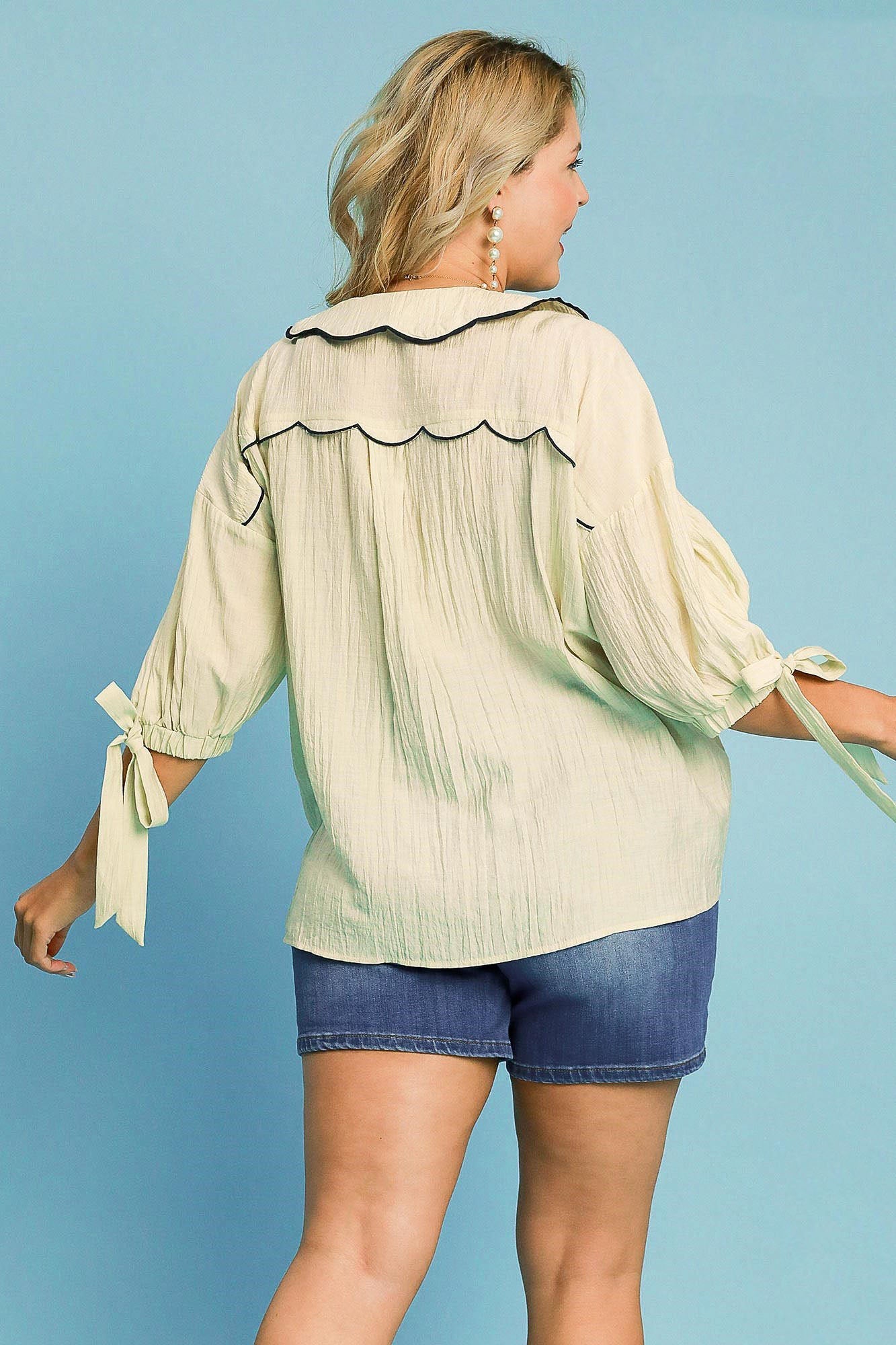 Umgee Shirt Ecru Embroidered Detail Short Bow Sleeve Top c90b87f2-4df5-4632-8968-5590d05faf53-Max Trendsi