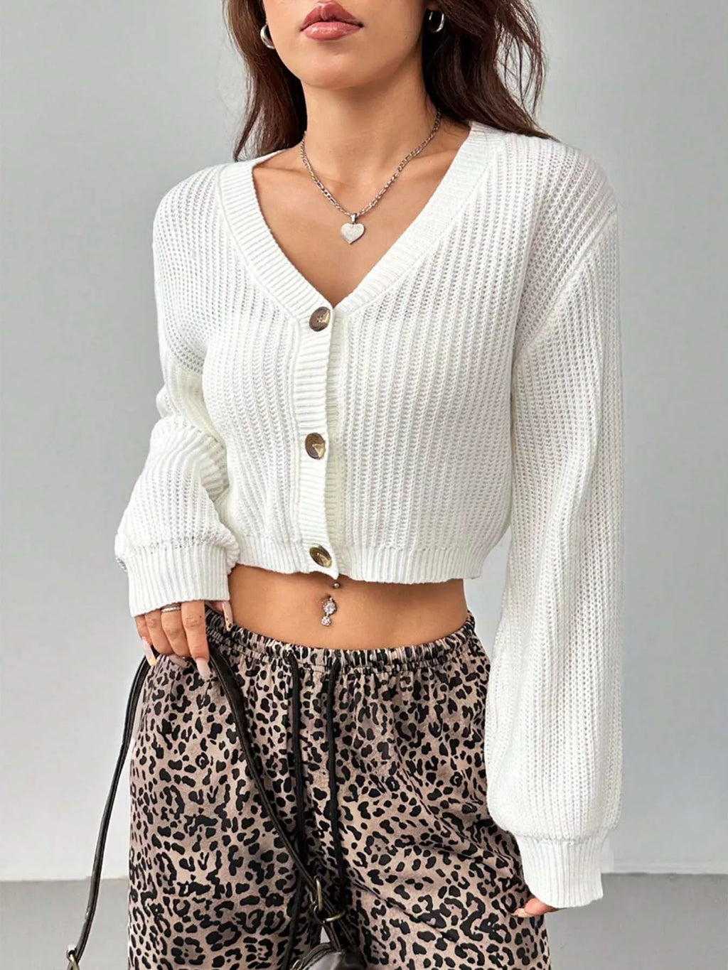 Women's Cropped Cardigan White Button-Up Knit Long Sleeve c91560be-6443-41e4-b48a-553500288245-Max-Origin Trendsi