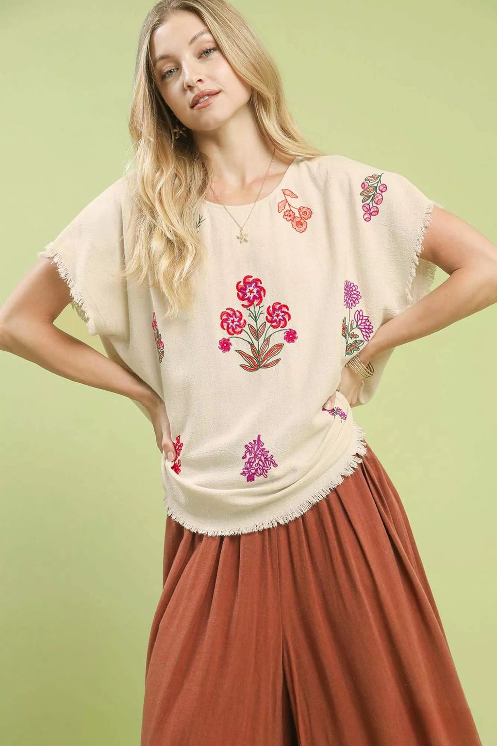Umgee Womens Linen Blend Blouse Embroidered Frayed Hem Top Short Sleeve OATMEAL ca4a90ea-27f2-4a2a-9268-4fce8cd9e20d-Max-Origin Trendsi