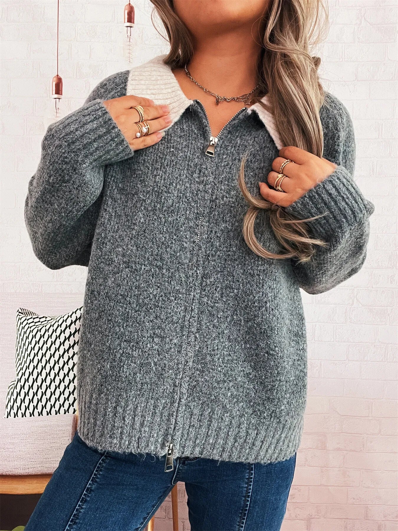 Women's Cardigan Zip-Up Contrast Collar Soft Acrylic Knit Sweater cba610b9ab9140cc9a2ec4d6efe1216f-Max-Origin Trendsi