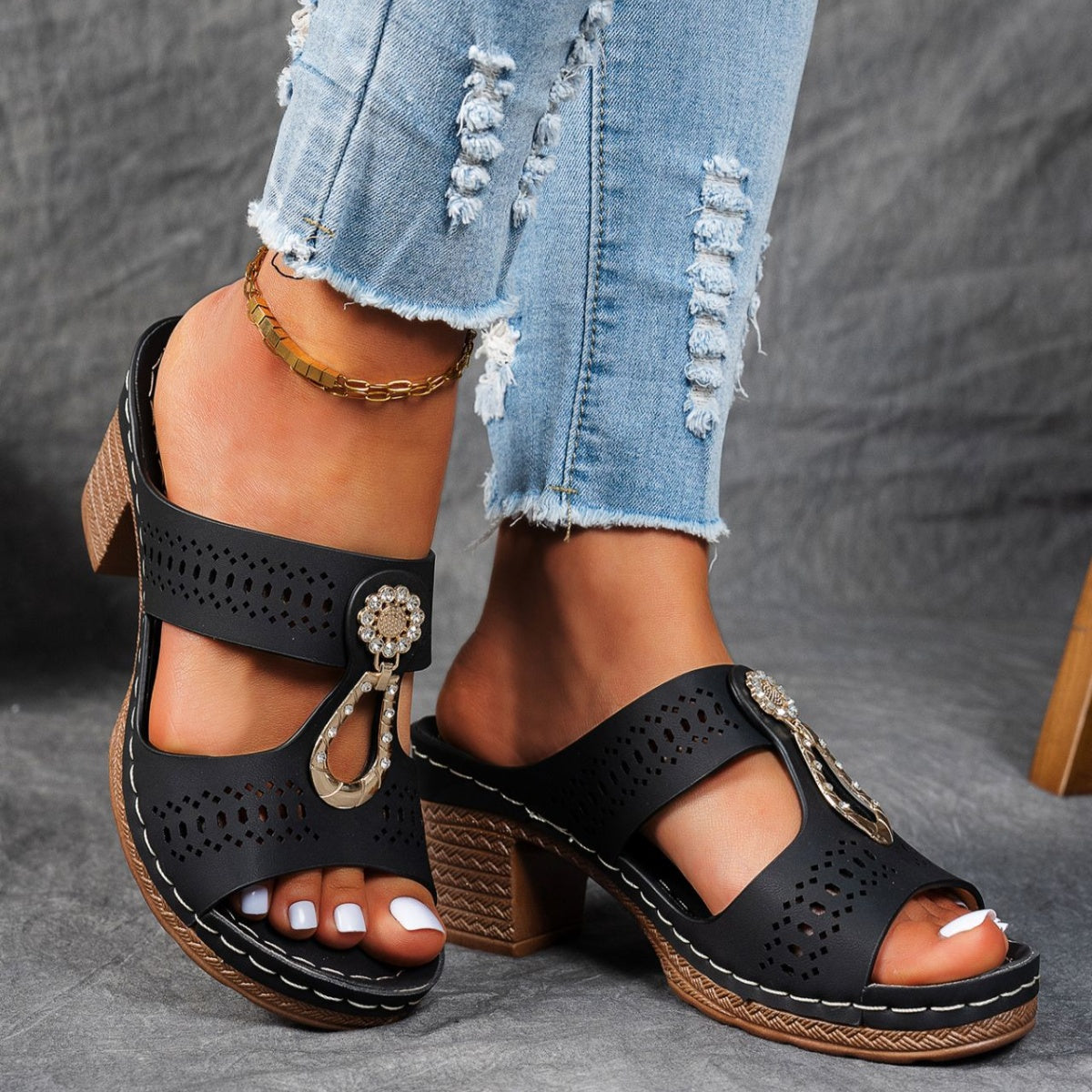 cbb7fda9-c174-4e8d-9412-90ddc1cff246-Max