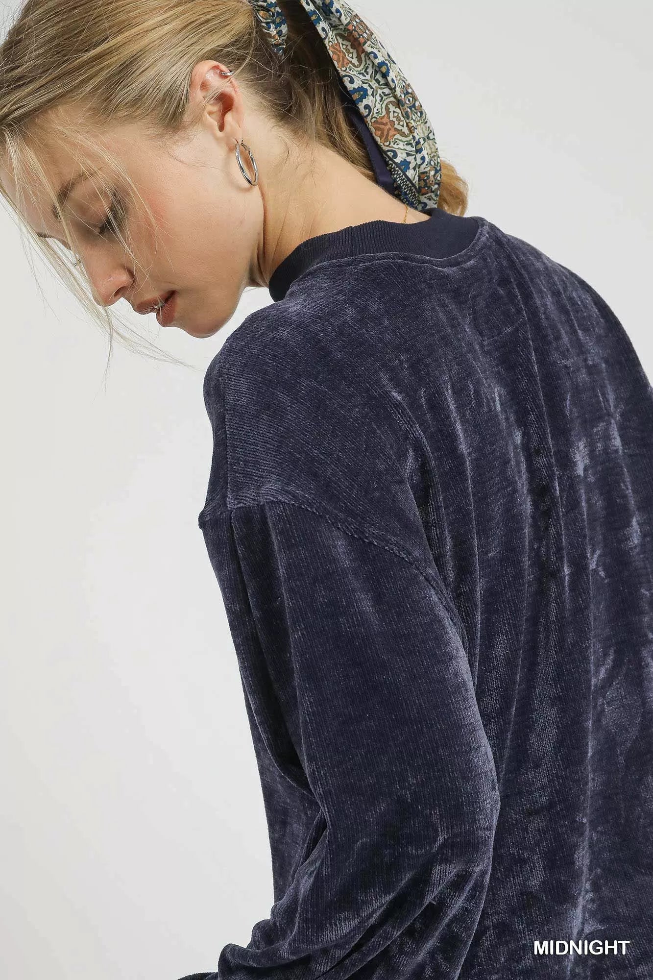 Umgee Sweatshirt Velour Midnight Blue Crewneck Balloon Long Sleeve Top cbcd3184-9aac-4d66-8d56-6187bbc01406-Max-Origin Trendsi