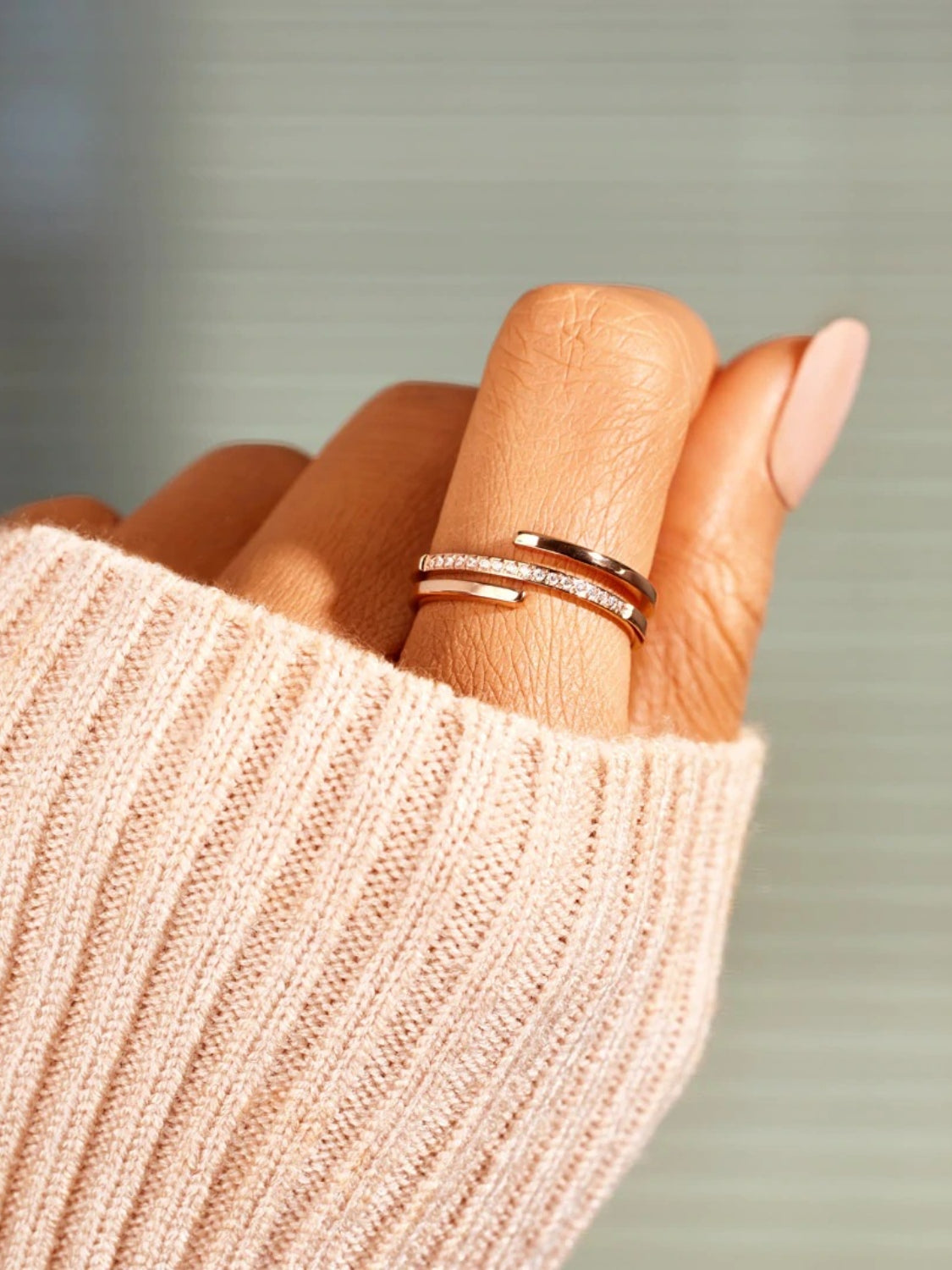 Zircon Ring Women Twist 18K gold-plated 925 Sterling Silver Inlaid Jewelry cc2a0ad9-91c5-4872-a82c-ddf82320e311-Max Trendsi