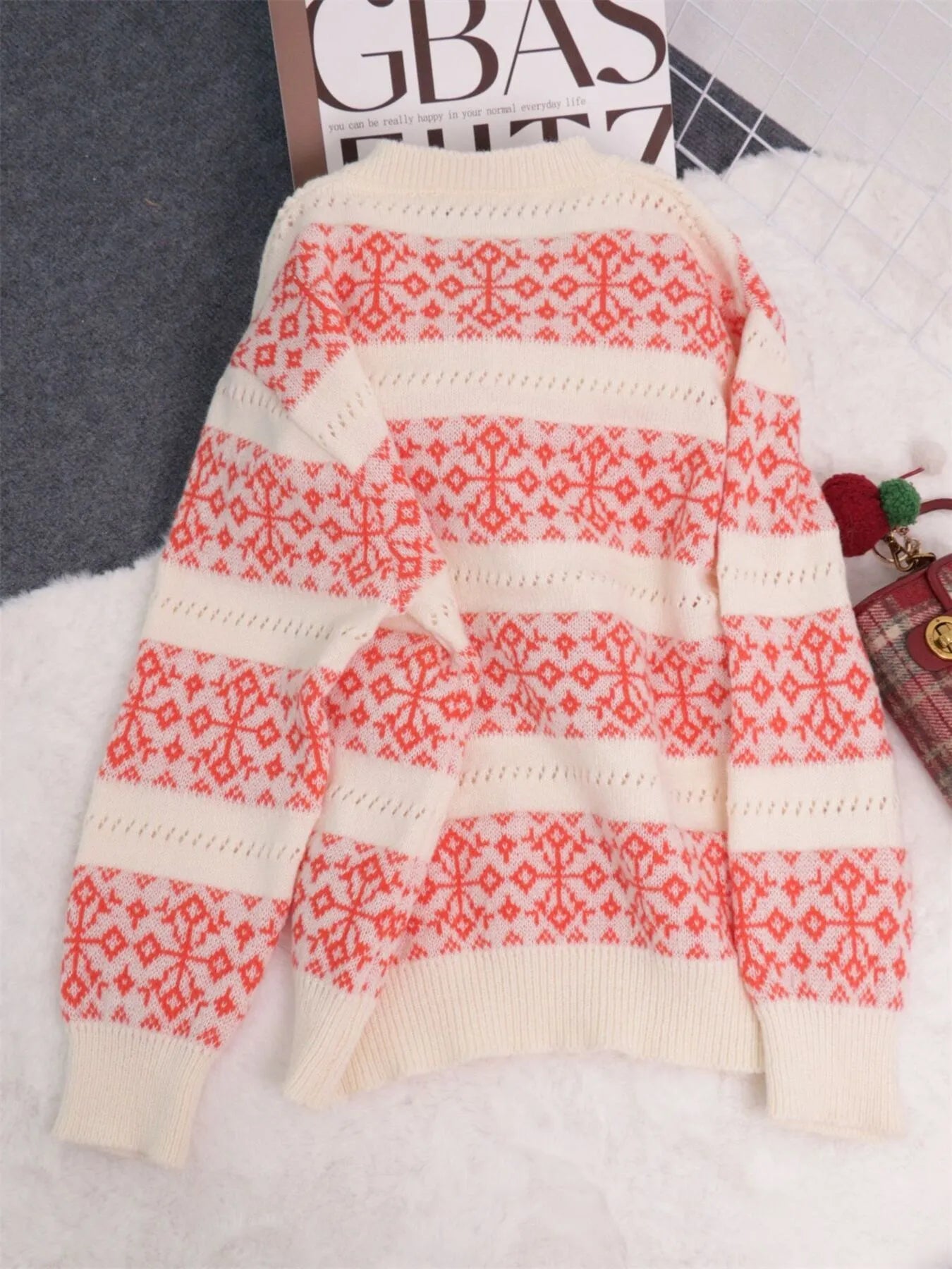 Women's Sweater Contrast Ribbed Hem Long Sleeve Pullover cce75daecbd94da2ae503e438ce60c74-Max-Origin Trendsi