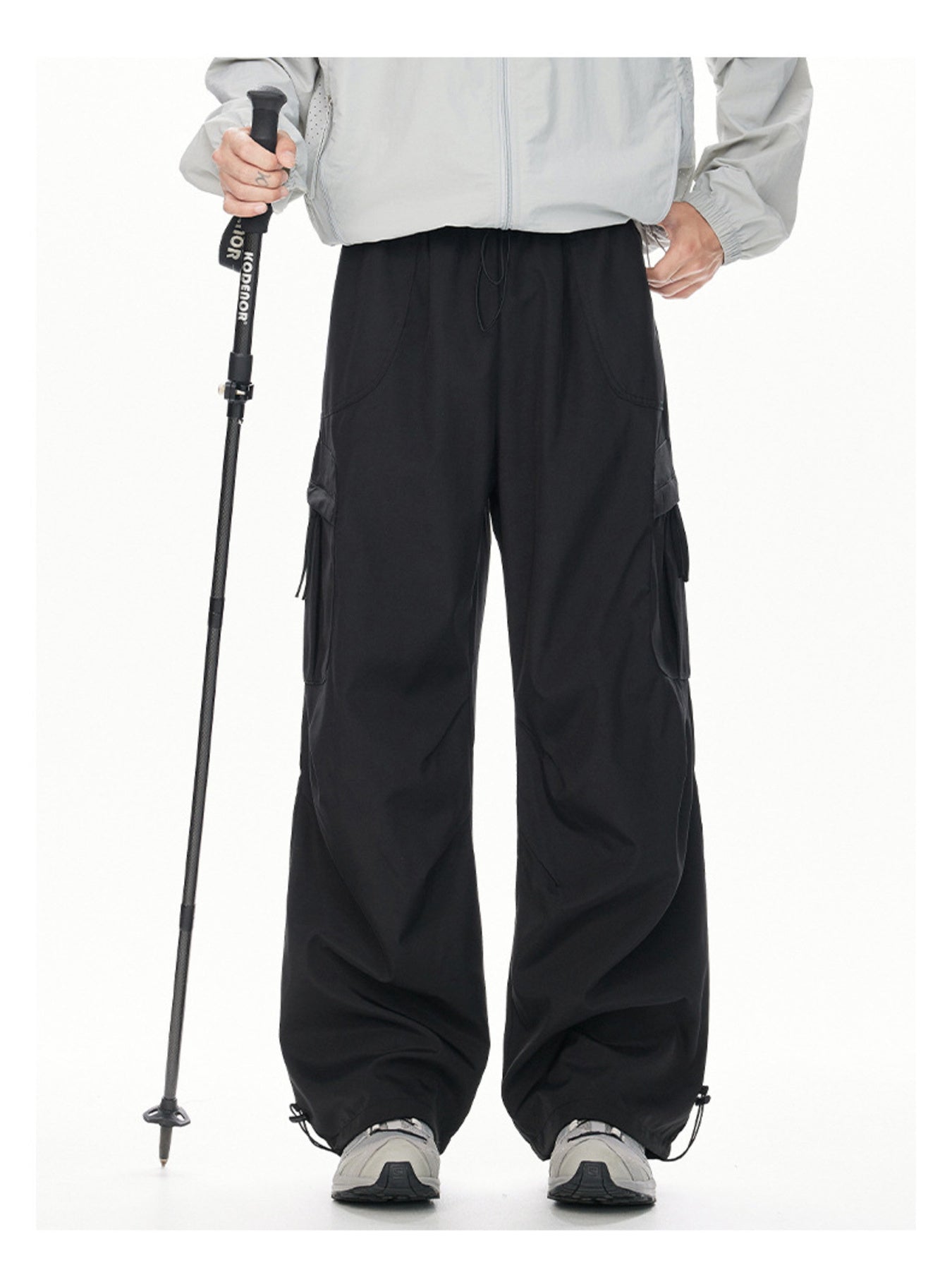 ce3b74ffc22044059fd78f5aca661990-Max