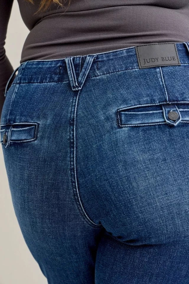 Judy Blue Bootcut Jeans Mid Rise with Welt Pockets Medium Wash Plus Sizes cea903bf-188e-4b81-9c9b-e9dd34ffefb4-Max-Origin Trendsi