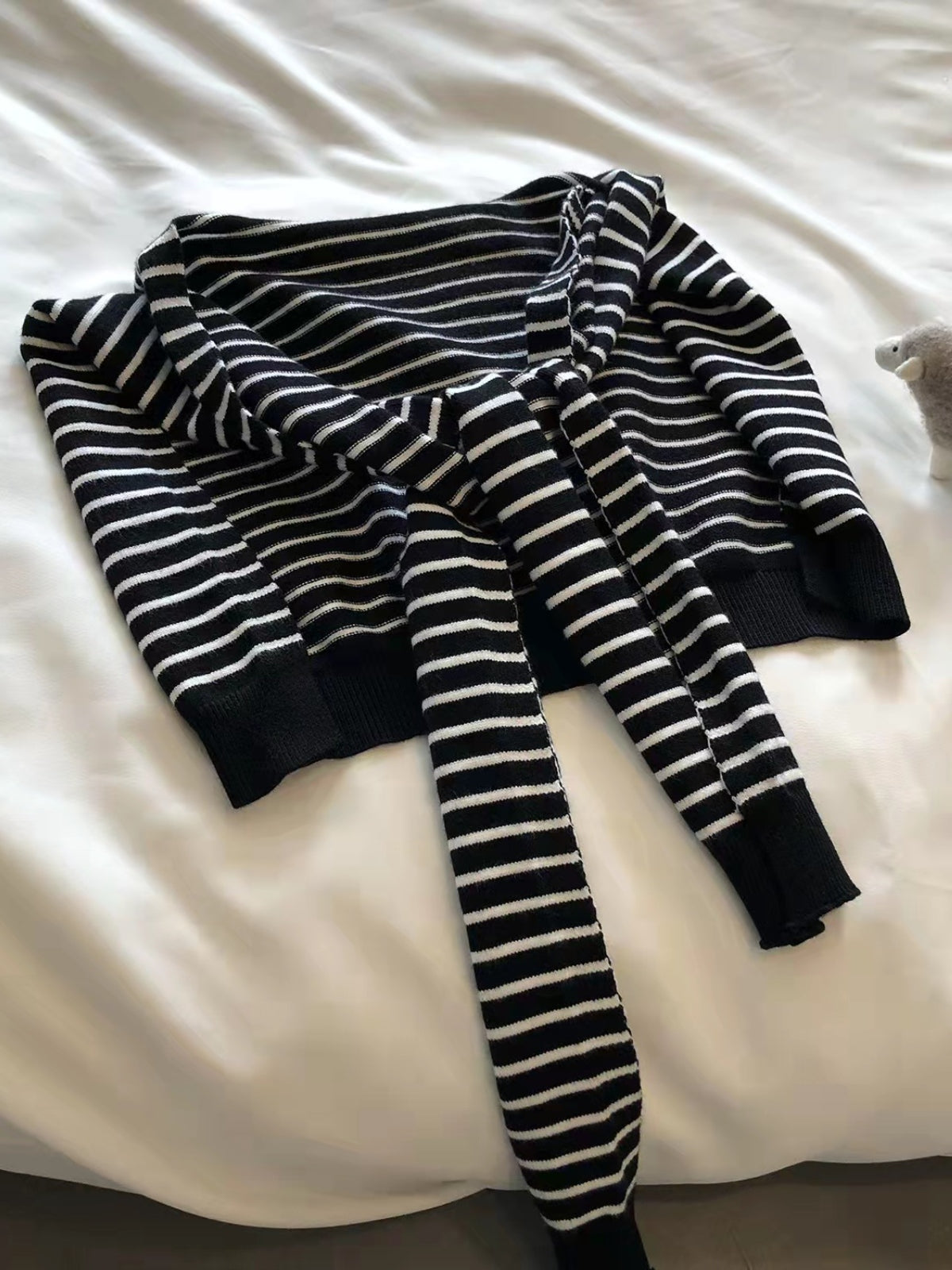 Striped Wrap Women Knit Stretch Neck Scarves Fashion Accessories Black One Size d0925074-7348-4e6a-84d5-6c1190841ea7-Max Trendsi