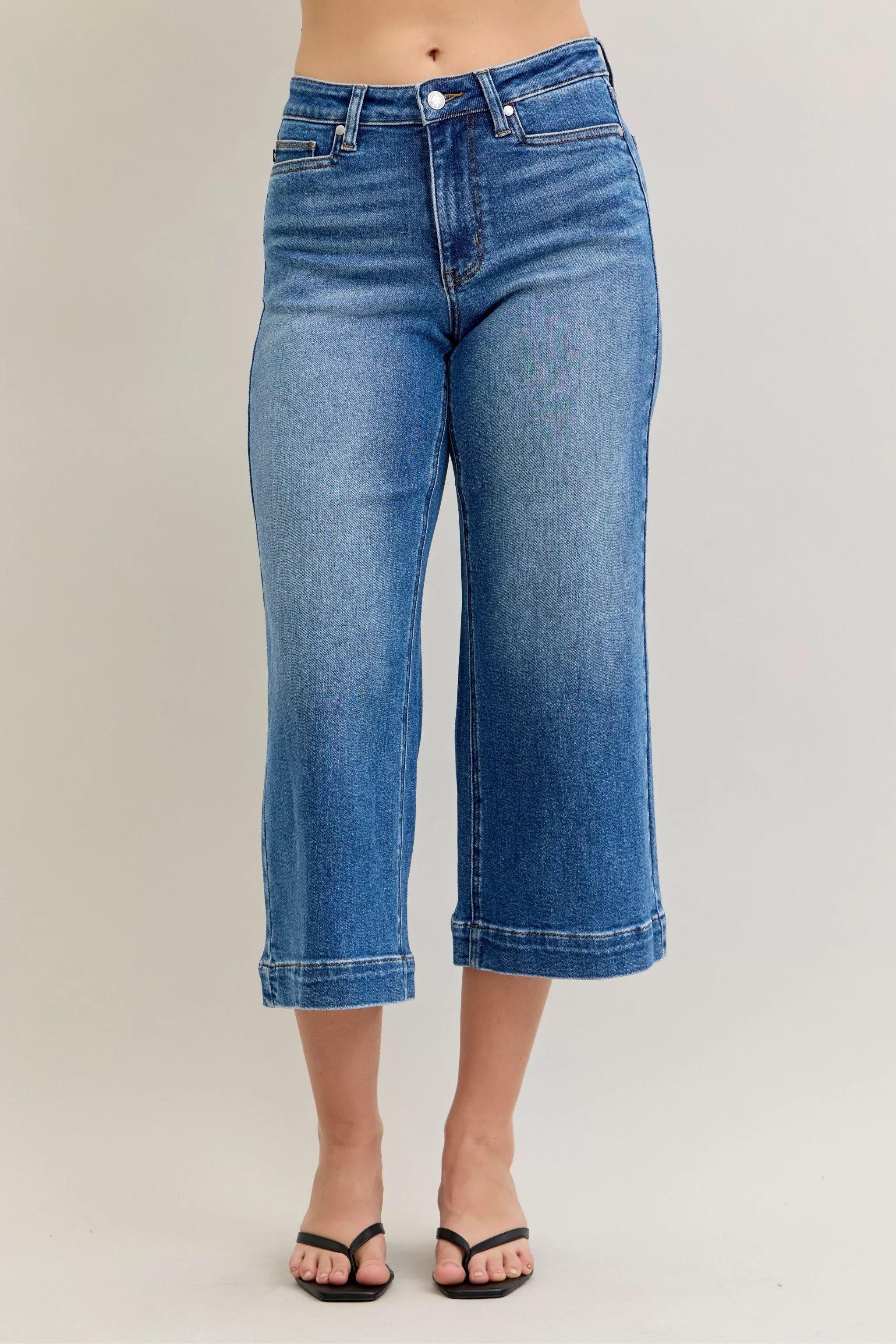 Judy Blue Womens Jeans Crop Wide Leg Mid Rise Denim Pants d18adbfeb04a48e98287a310d96b898f-Max-Origin Trendsi