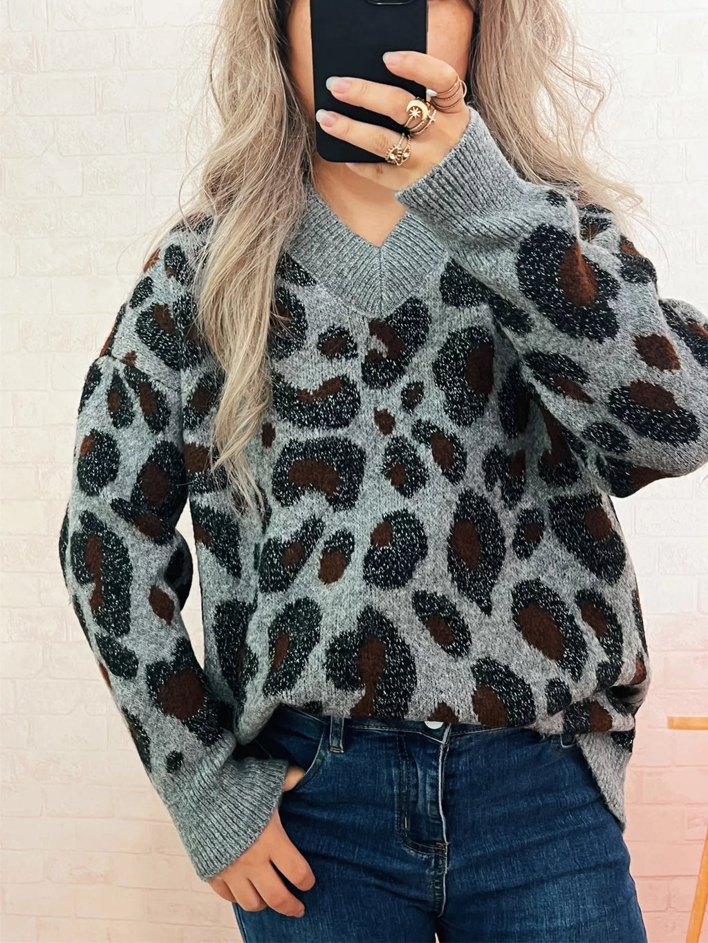 Women's Sweater Leopard Cozy V-Neck Drop Shoulder Long Sleeve d29924cade3e491d81269dbf87cb9126-Max-Origin Trendsi