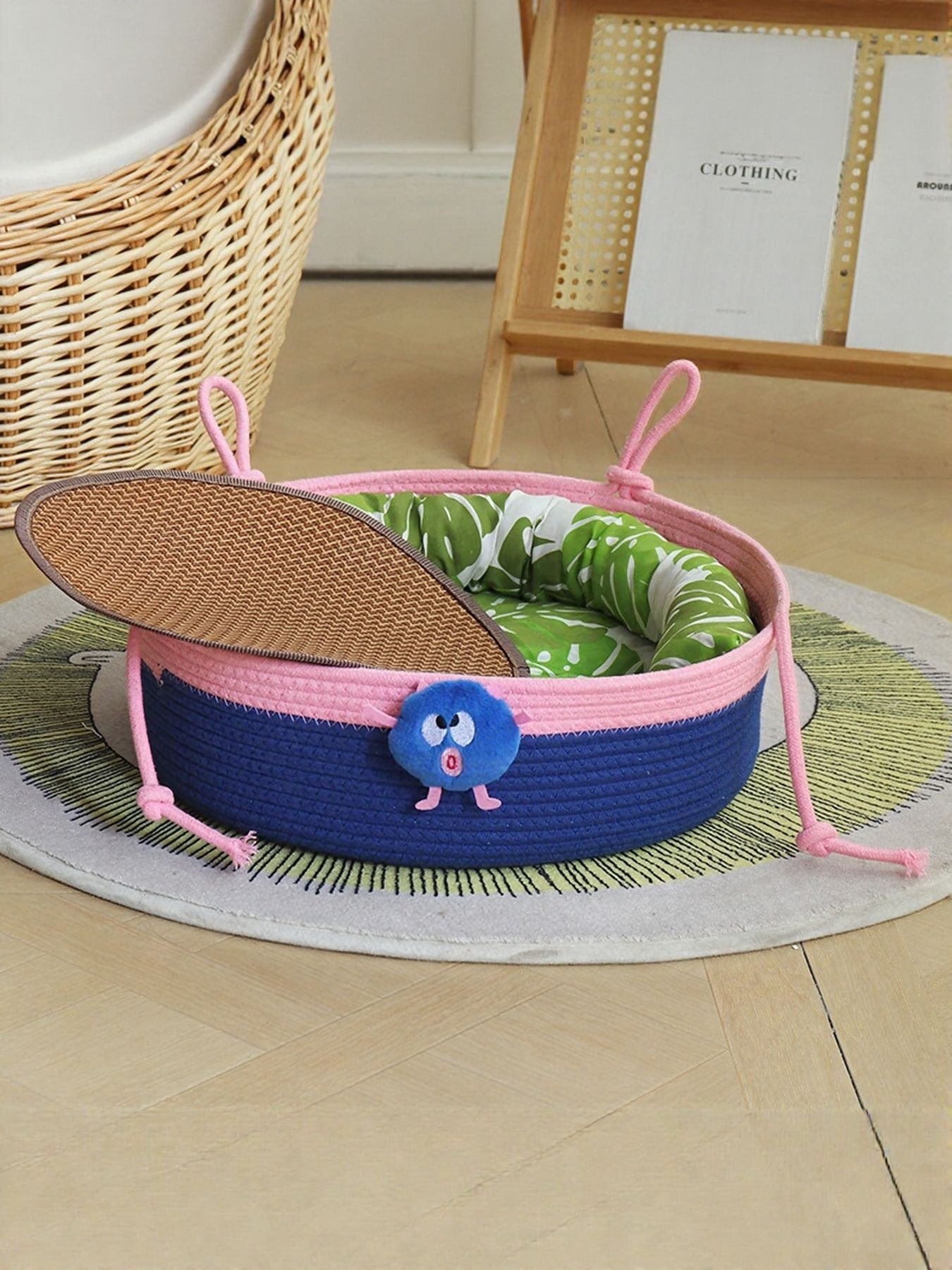 d2aa35a5-1a60-4054-82ee-1c6cebd4e4da-Max