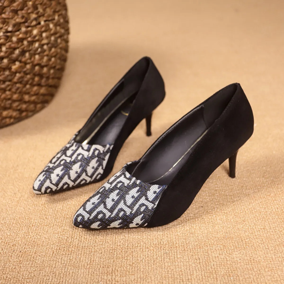 Women's Suede Pumps High Heels Point Toe Leopard for Elegant Style Shoes d657846671624a17bfc2d032fe5e17f1-Max-Origin Trendsi