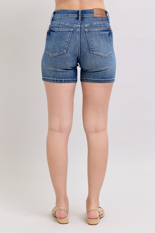 Judy BlueShorts High Waist Denim Shorts Medium Wash d6d23a81-39ae-41e3-a3c0-3d6a0fae51d0-Max Trendsi