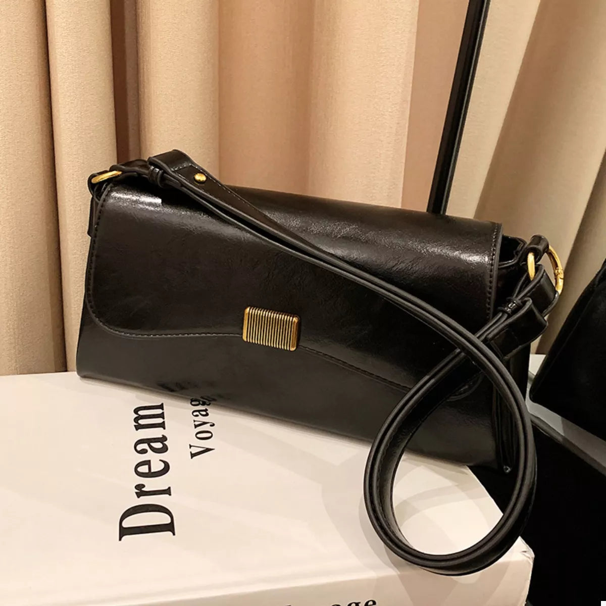 Women's Shoulder Bag Small PU Leather Flap Bag d6d9233e-734b-49f0-9fc1-c6480568090f-Max-Origin Trendsi