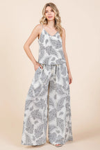 Mittoshop Cami and Pants Set Paisley Print Cream Black Two-piece d71e98506e1040799f429a9a30d1226c-Max-Origin Trendsi